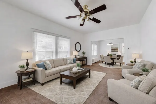 $215,000 | 534 North May Street, Aurora, IL 60506