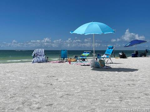 513 Gunwale Lane Longboat Key, FL 34228 - Photo 50 of 61 a outdoor view with a sitting space