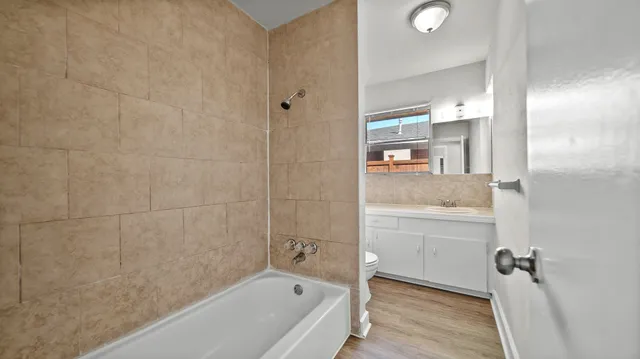 $1,750 | 406 Pamela Drive, Baytown, TX 77521