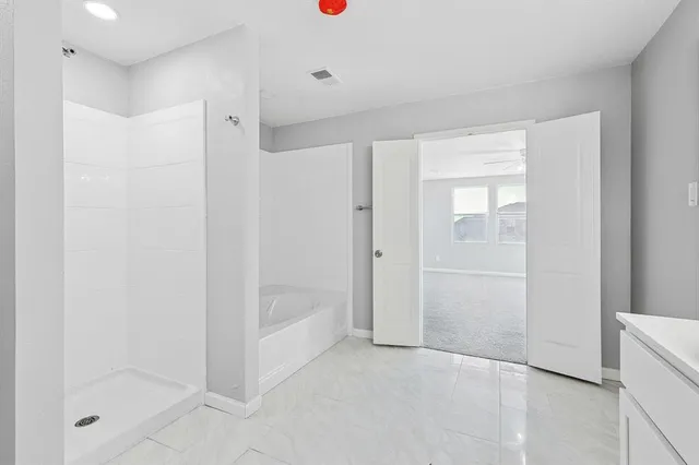 $2,900 | 1941 Copper Mountain Drive, Fort Worth, TX 76247