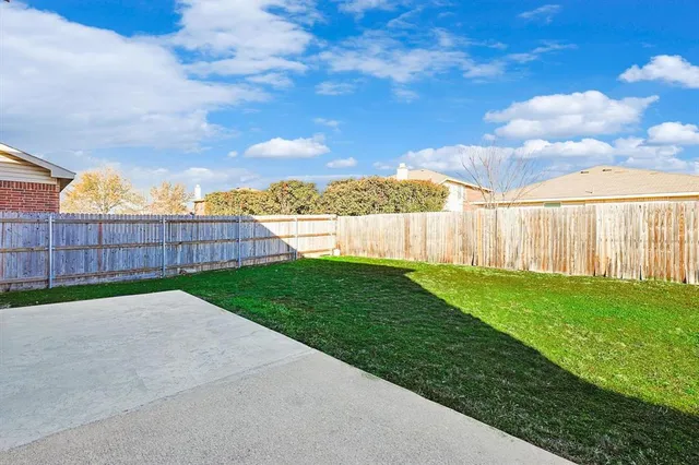 $1,900 | 1941 Copper Mountain Drive, Fort Worth, TX 76247