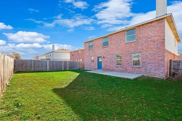 $1,900 | 1941 Copper Mountain Drive, Fort Worth, TX 76247