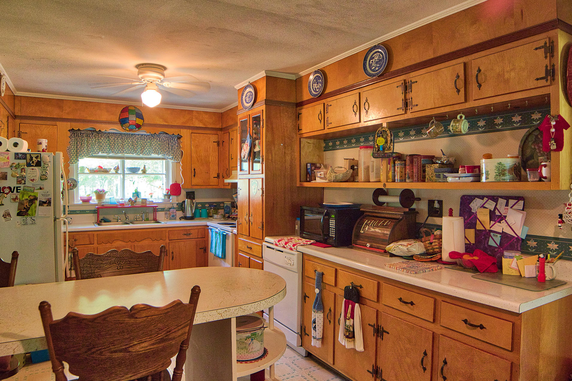 1467 Three Notch Road Ringgold, GA 30736 - Photo 13 of 20 Kitchen