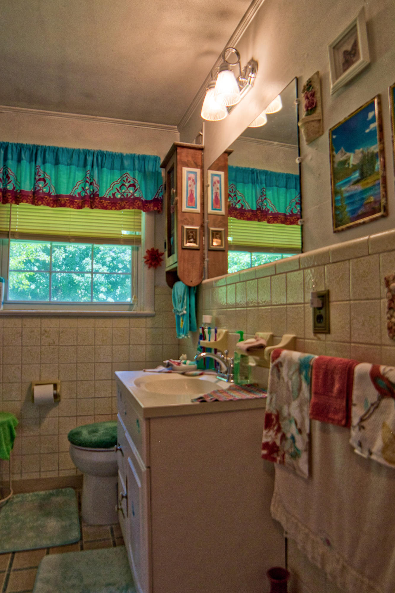 1467 Three Notch Road Ringgold, GA 30736 - Photo 17 of 20 Bathroom