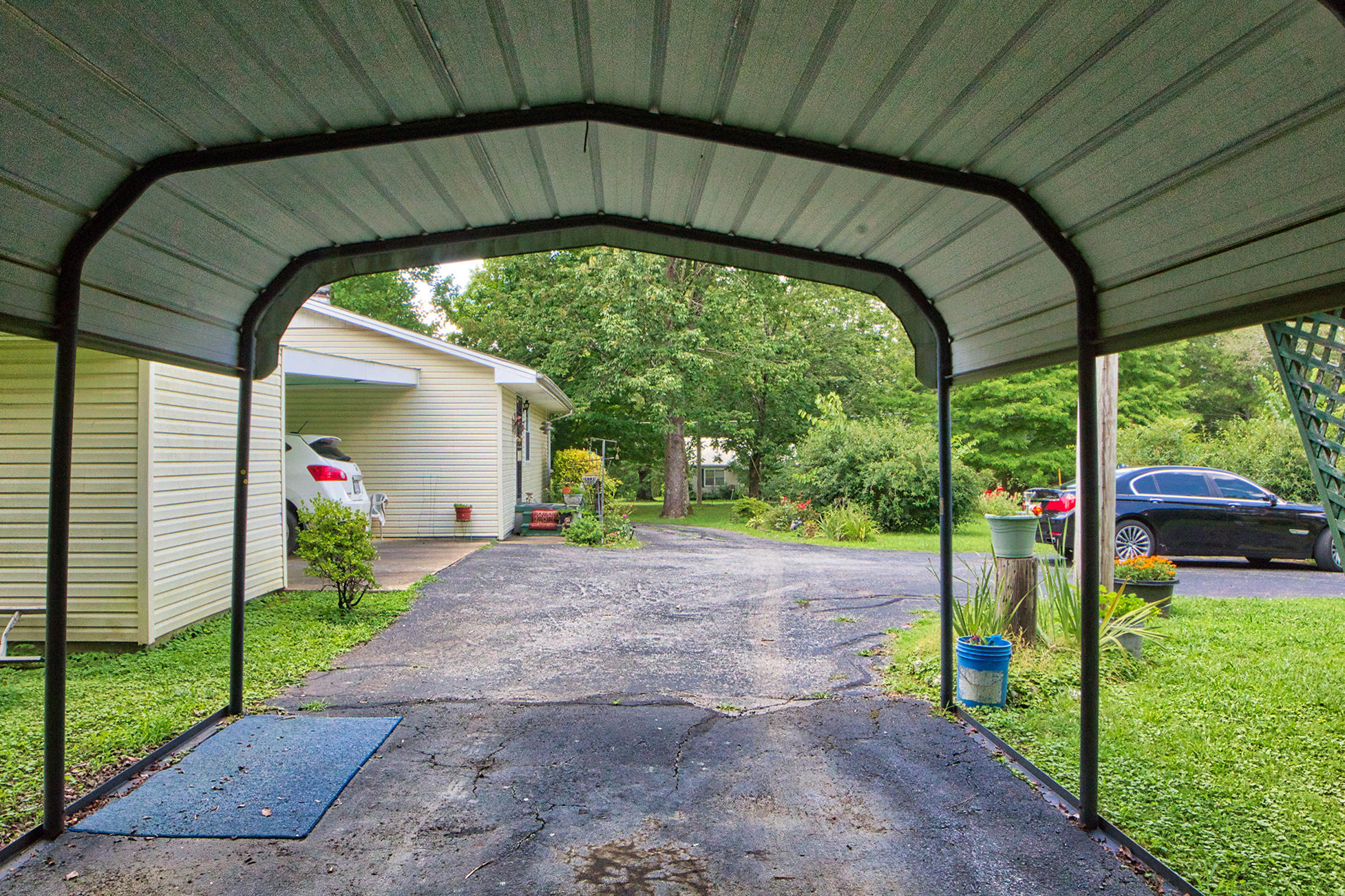 1467 Three Notch Road Ringgold, GA 30736 - Photo 7 of 20 Driveway 3