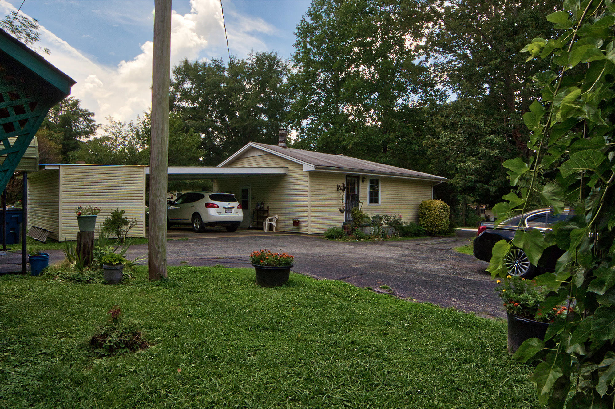 1467 Three Notch Road Ringgold, GA 30736 - Photo 10 of 20 Driveway 2