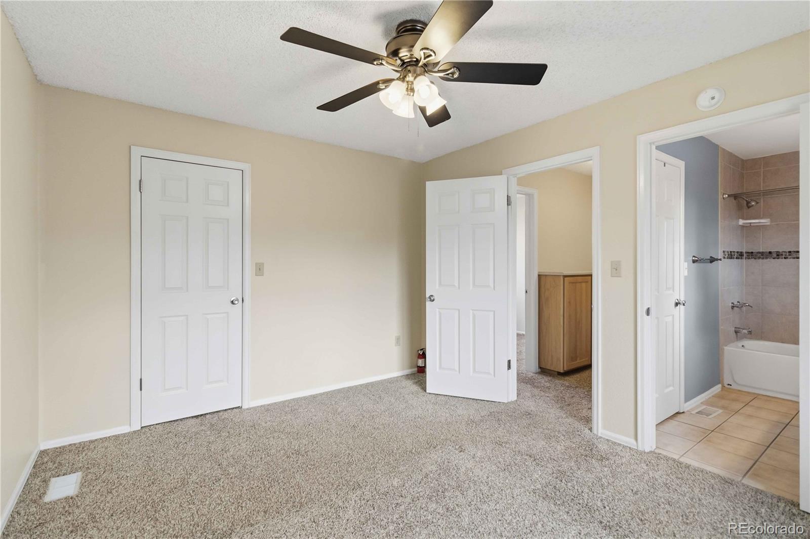 693 Delwood Court Highlands Ranch, CO 80126 - Photo 11 of 27