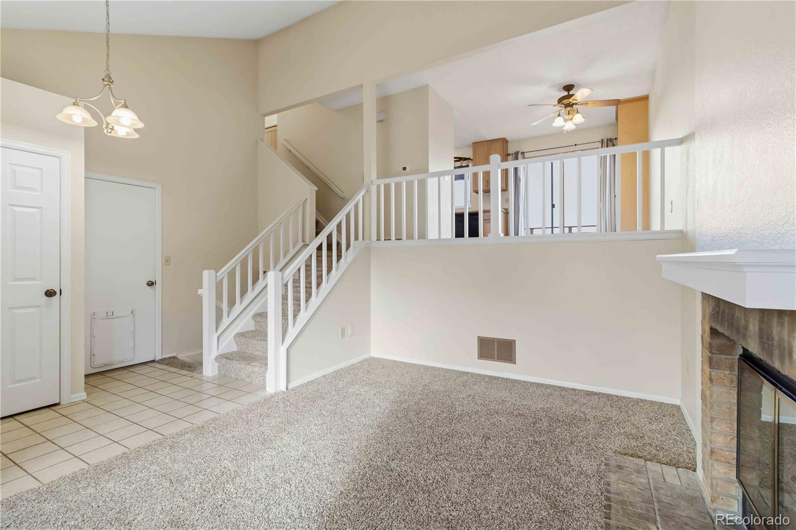 693 Delwood Court Highlands Ranch, CO 80126 - Photo 4 of 27