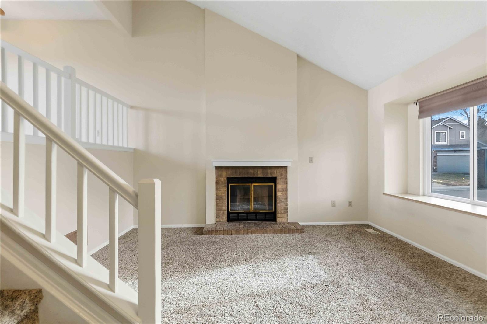 693 Delwood Court Highlands Ranch, CO 80126 - Photo 5 of 27