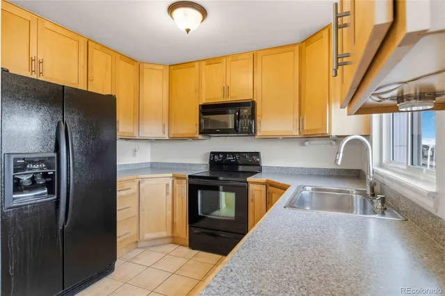 $2,925 | 693 Delwood Court, Highlands Ranch, CO 80126