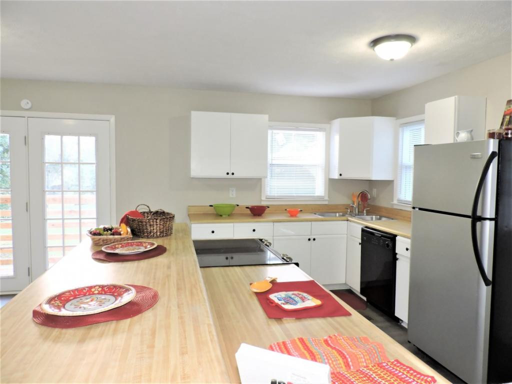 224 Lancaster Road Kingsport, TN 37663 - Photo 8 of 31 Photo 8