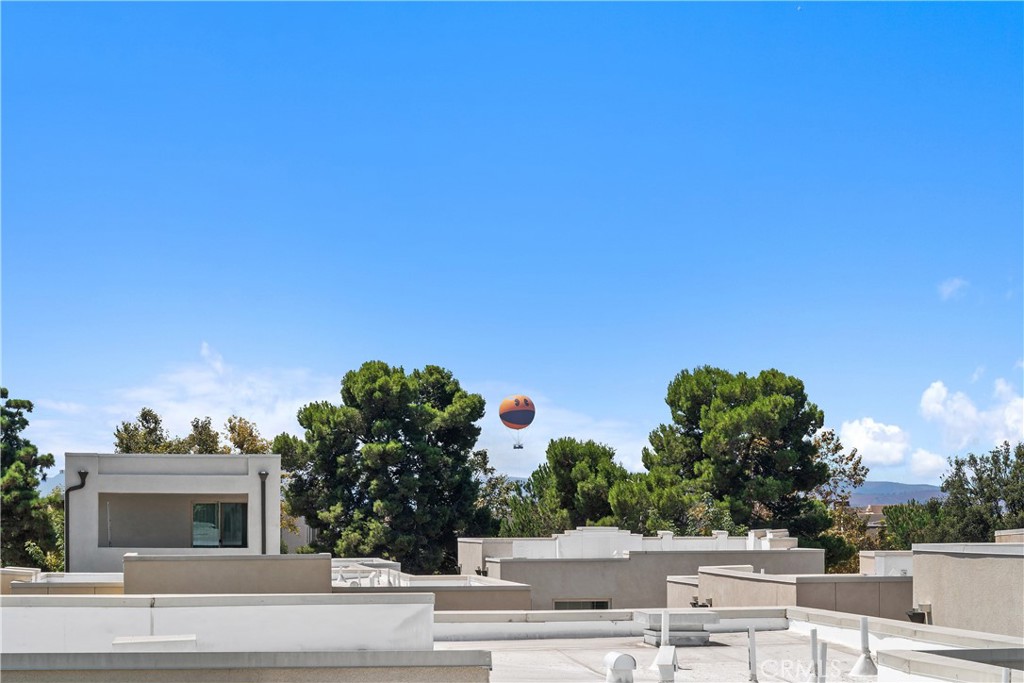 112 Menkar Irvine, CA 92618 - Photo 25 of 54 a view of a house with a street