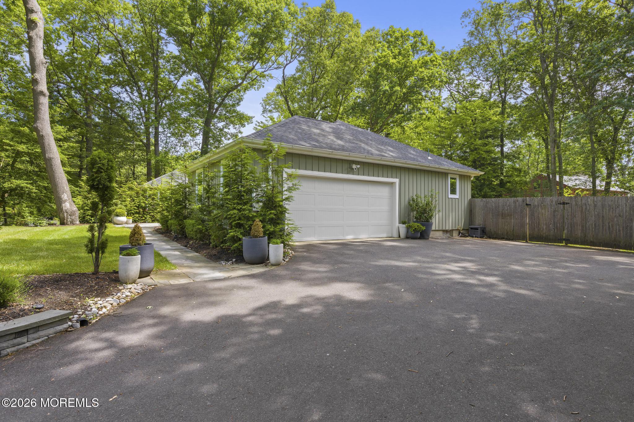 198 Borden Road Middletown, NJ 07748 - Photo 56 of 69 198 Borden Rd (64)