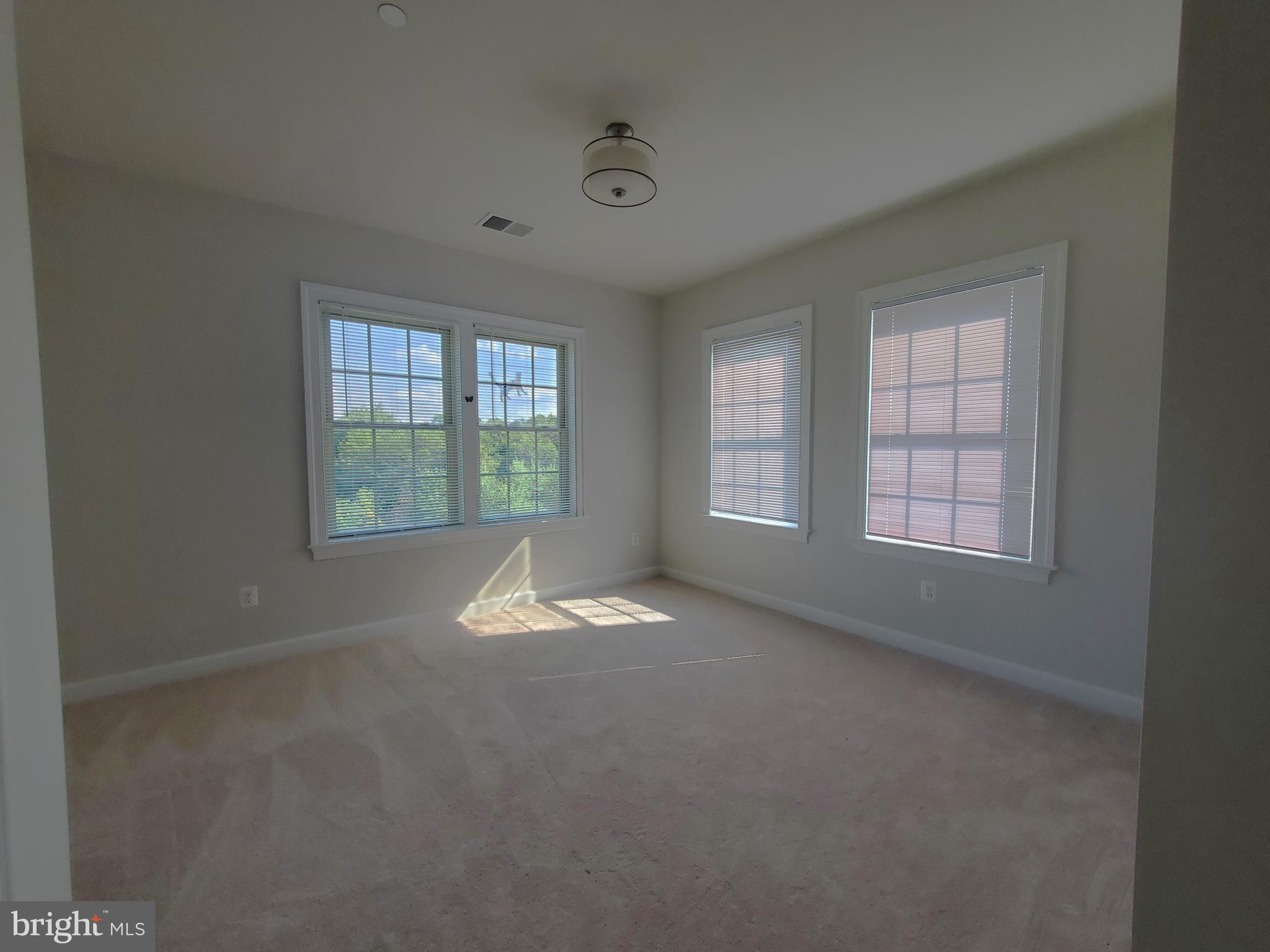 21216 Cracklin Road Laytonsville, MD 20882 - Photo 19 of 23