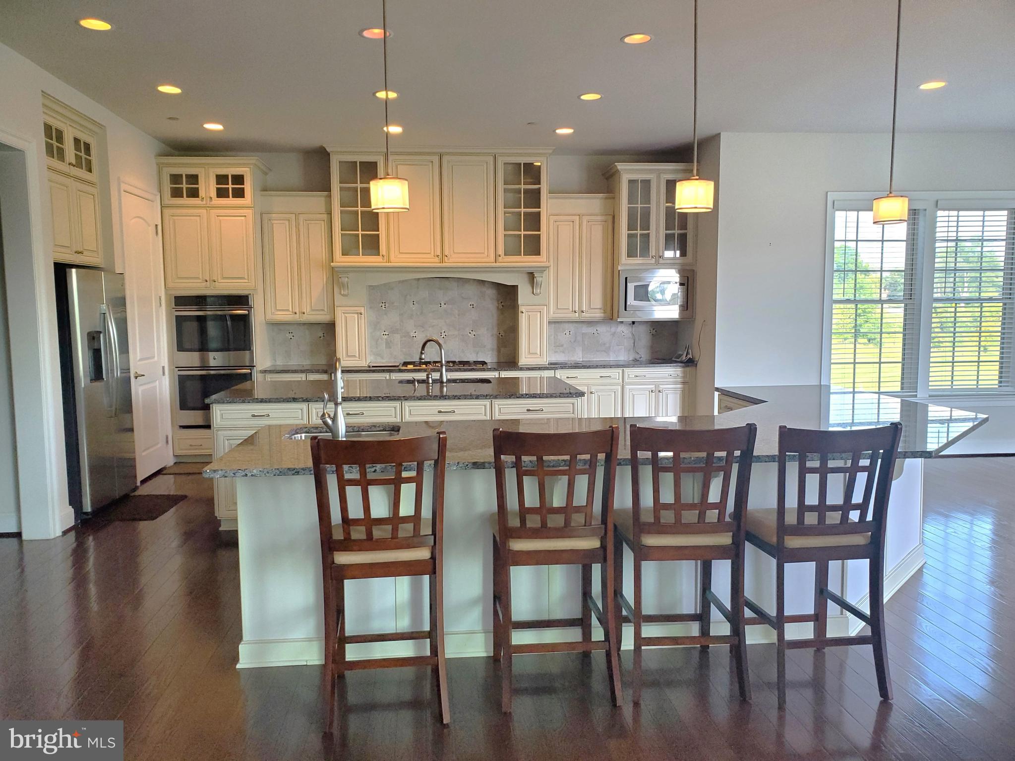 21216 Cracklin Road Laytonsville, MD 20882 - Photo 8 of 23