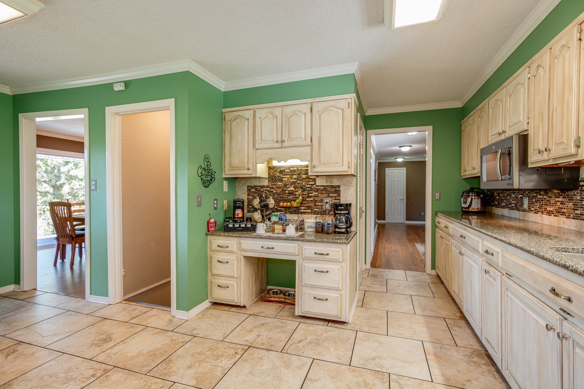 2743 Mouse Tail Road Parsons, TN 38363 - Photo 10 of 79