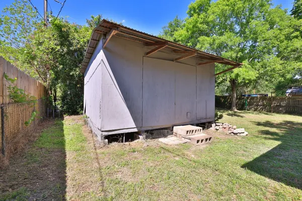$263,000 | 503 Allison Street, Conroe, TX 77303