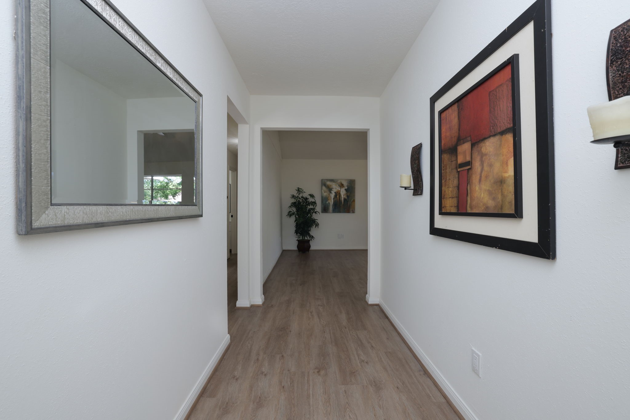 503 Allison Street Conroe, TX 77303 - Photo 6 of 37 Welcoming entry hall