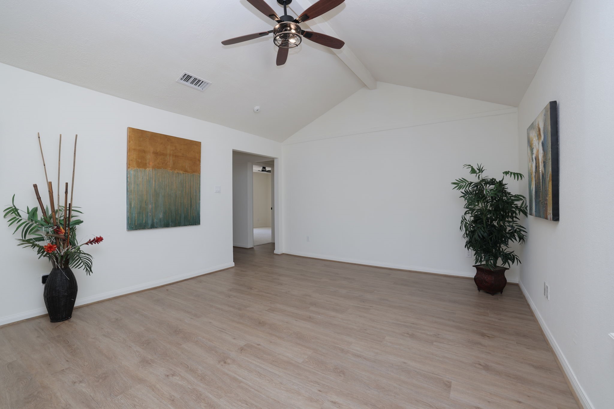 503 Allison Street Conroe, TX 77303 - Photo 9 of 37 Wall large enough for a 75" T.V.