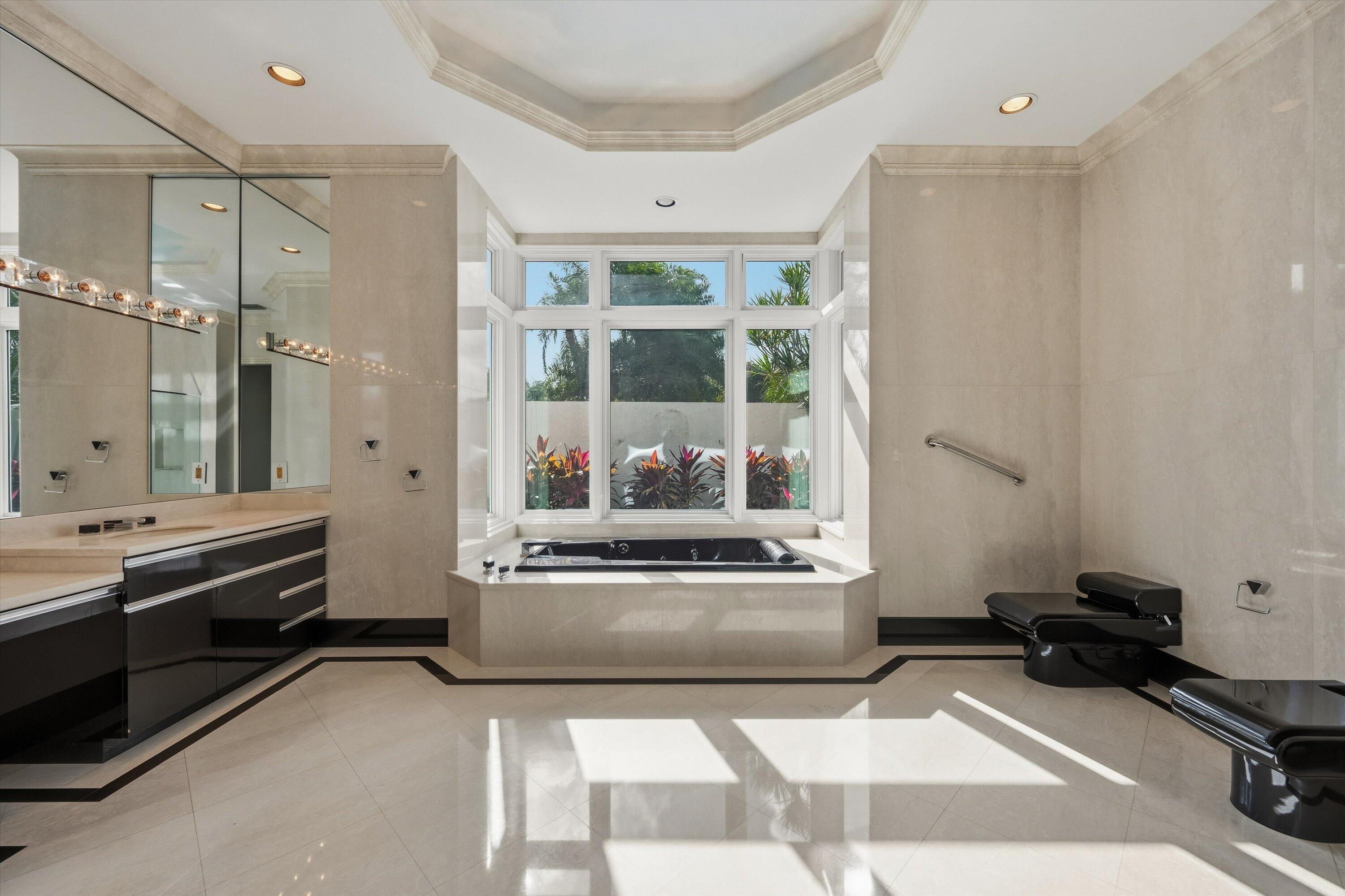 224 Locha Drive Jupiter, FL 33458 - Photo 15 of 31 34-DSC_2542