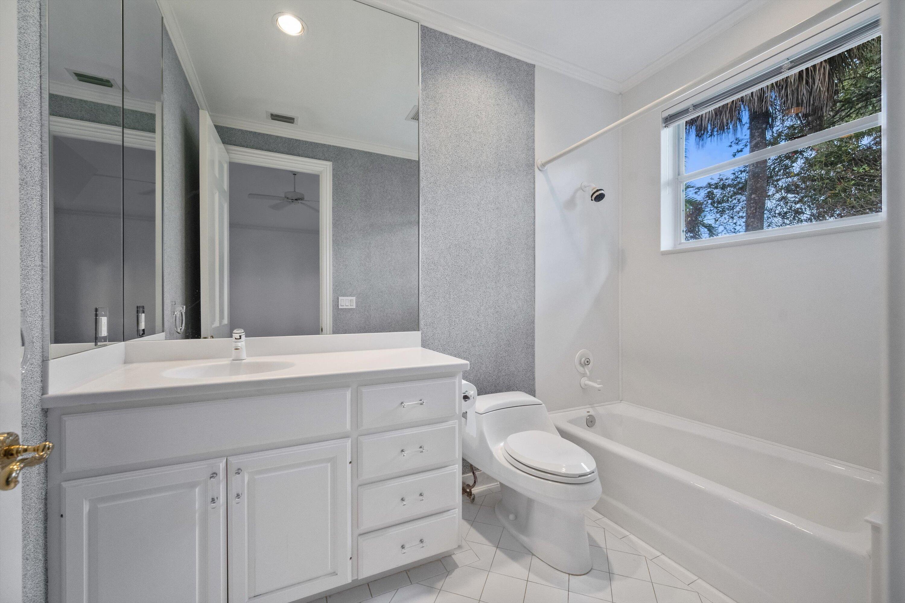 224 Locha Drive Jupiter, FL 33458 - Photo 17 of 31 38-DSC_4142