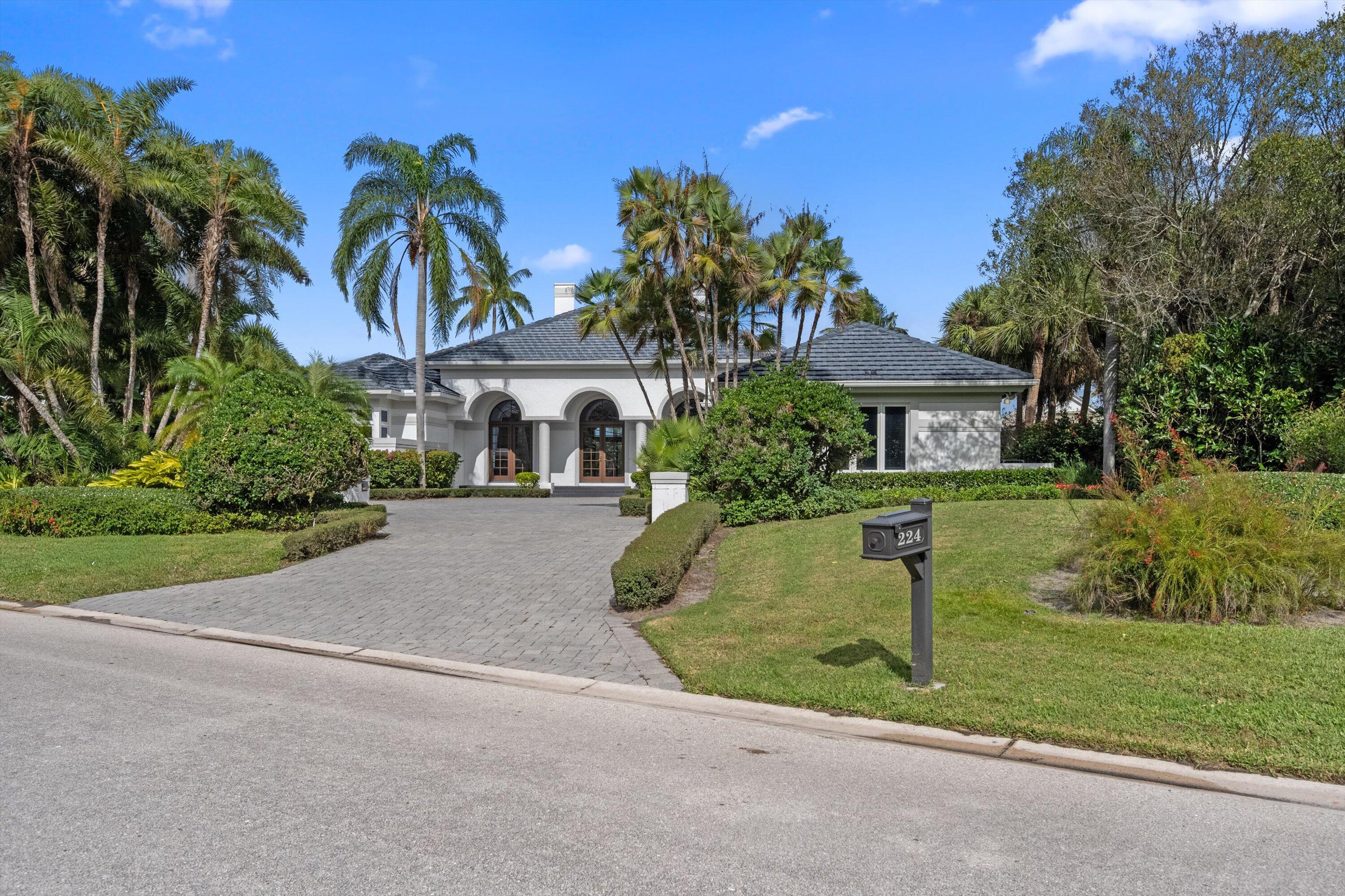 224 Locha Drive Jupiter, FL 33458 - Photo 2 of 31 02-DSC_4245