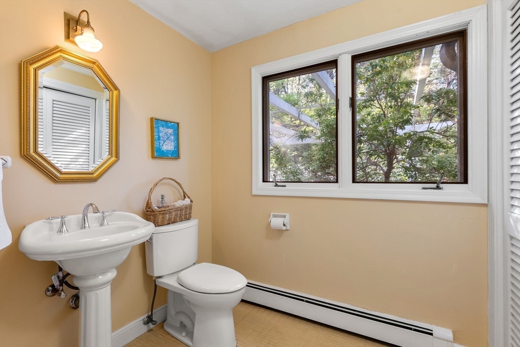 53 Robert Best Road Sudbury, MA 01776 - Photo 17 of 37 Gallery Image 17