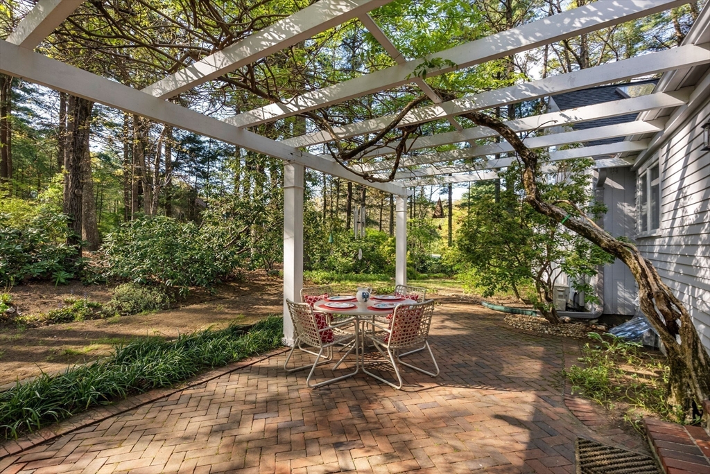 53 Robert Best Road Sudbury, MA 01776 - Photo 32 of 37 Gallery Image 32