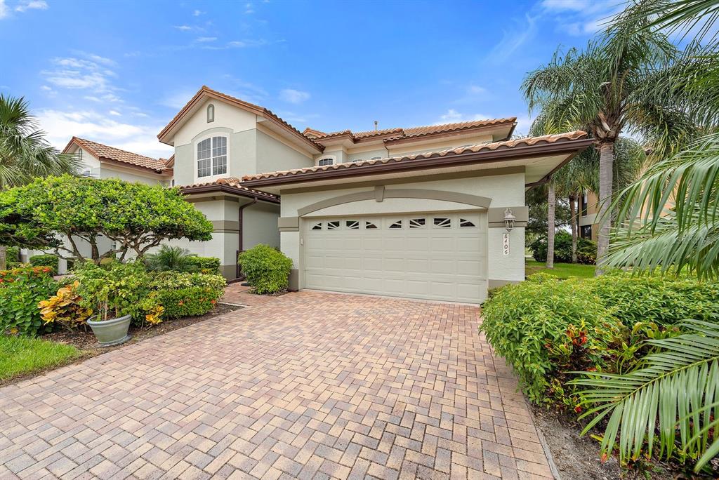 8406 Miramar Way, Unit 8406 Lakewood Ranch, FL 34202 - Photo 2 of 34