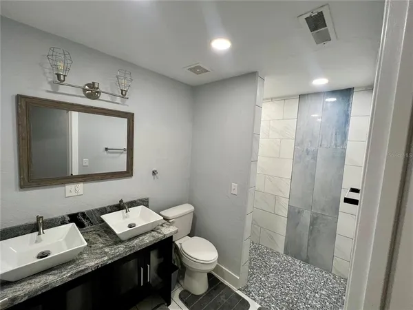 $2,500 | 112 Rose Street, Venice, FL 34293