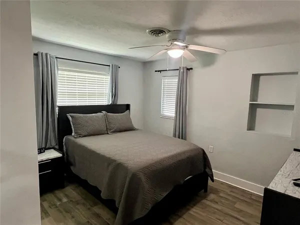 $2,500 | 112 Rose Street, Venice, FL 34293