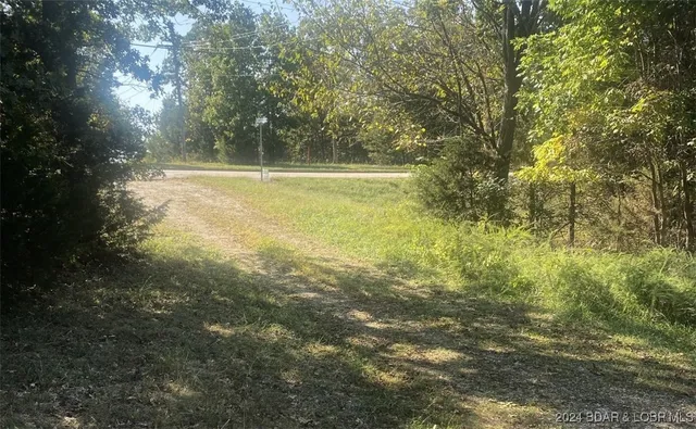 $2,850,000 | Four Horseshoe Bend Parkway, Four Seasons, MO 65049