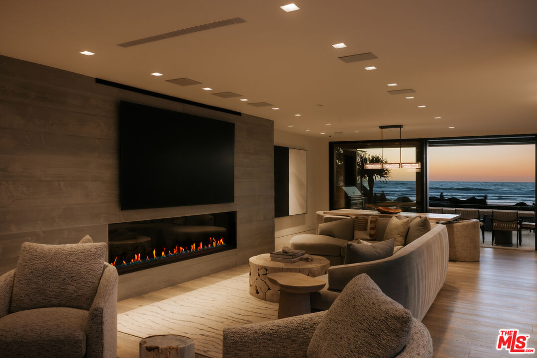 3000 Sandy Lane Del Mar, CA 92014 - Photo 3 of 21