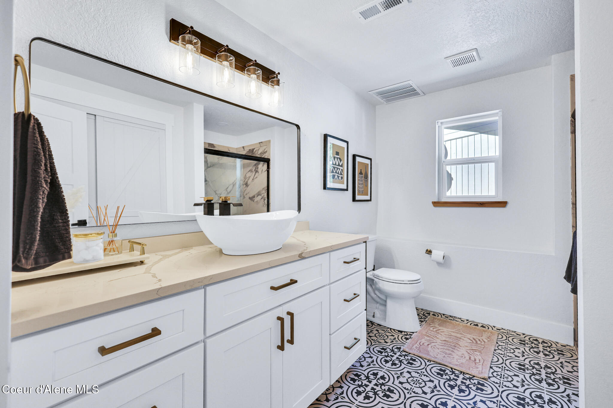 6079 East Hayden Lake Road Hayden, ID 83835 - Photo 42 of 94 DOWNSTAIRS BATHROOM