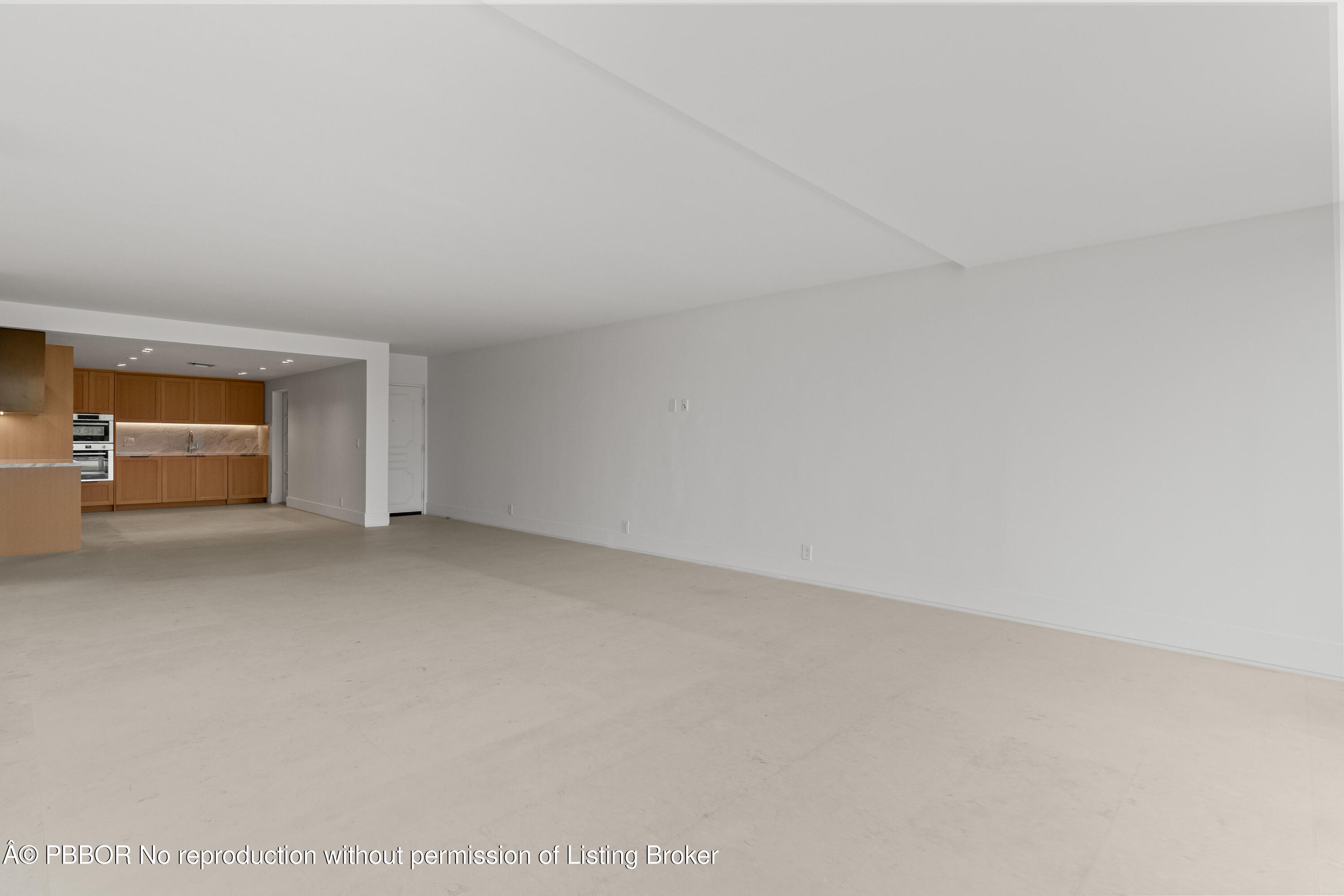 2185 Ibis Isle Road, Unit 1 Palm Beach, FL 33480 - Photo 12 of 44 great room