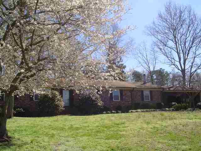 503 Sycamore Drive Anderson, SC 29621 - Photo 1 of 5 Gallery Image 1