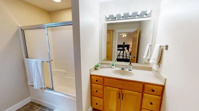 $425,000 | 122 Ridge Road, New London, MN 56273