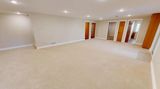 $425,000 | 122 Ridge Road, New London, MN 56273