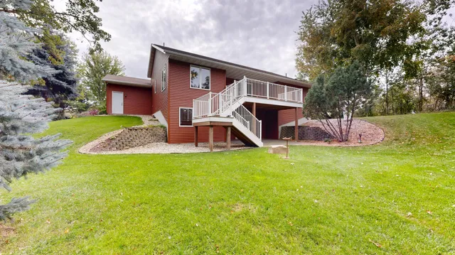 $425,000 | 122 Ridge Road, New London, MN 56273