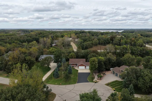 $425,000 | 122 Ridge Road, New London, MN 56273