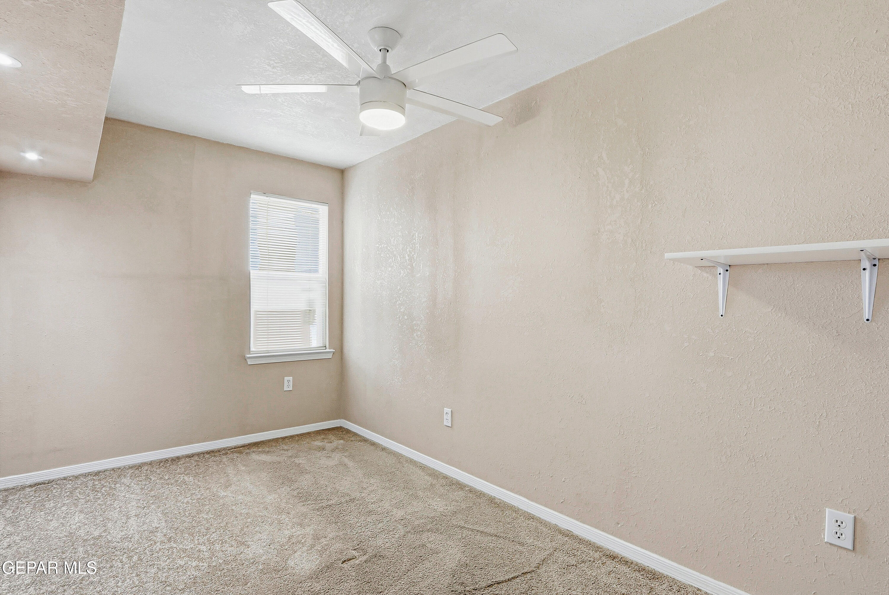 10776 Spring Valley Circle Socorro, TX 79927 - Photo 28 of 32 39-print-IMG_2799