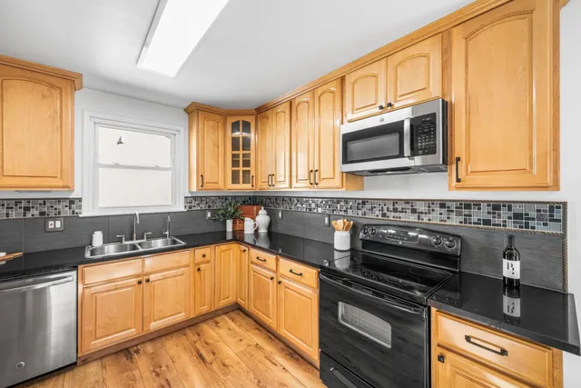 $824,998 | 1543 Fourth Street, Livermore, CA 94550