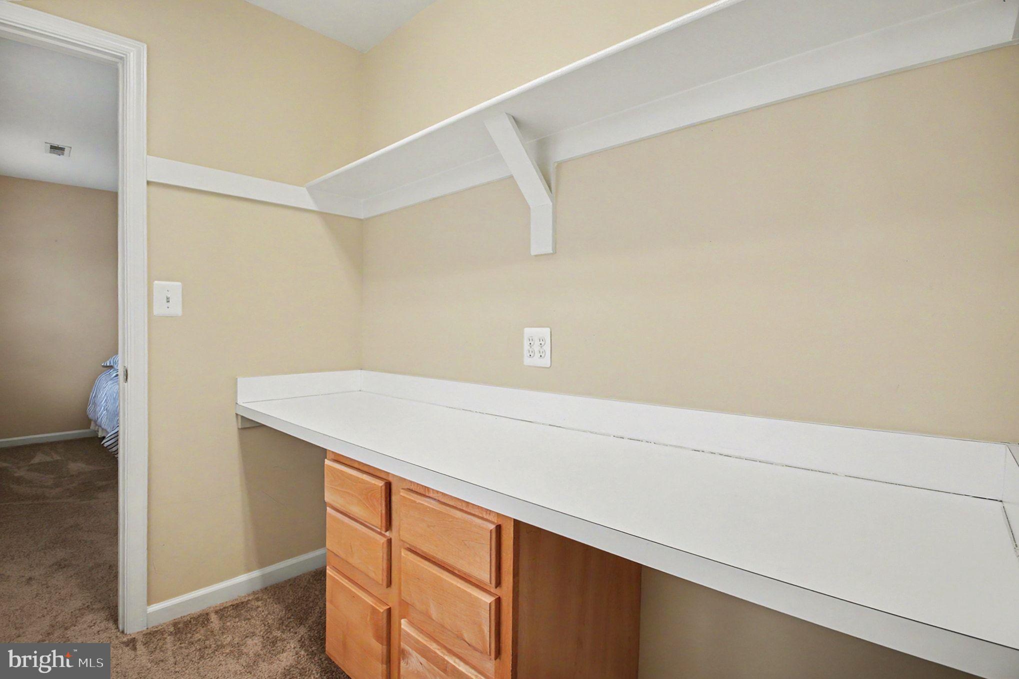 89 Tavern Road Stafford, VA 22554 - Photo 29 of 51 Jack and Jill Study Room/Closet between BR2 & BR3