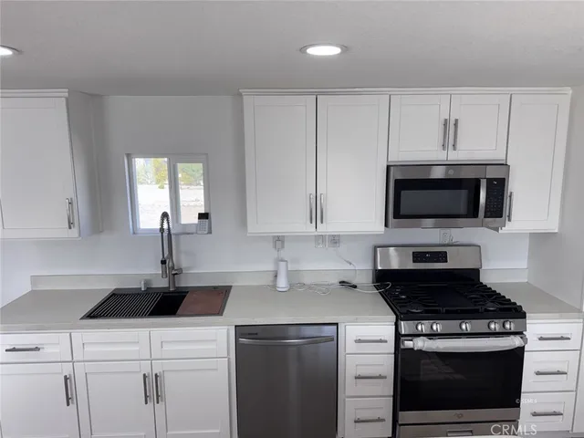 $169,900 | 3563 West Graaf Avenue, Ridgecrest, CA 93555