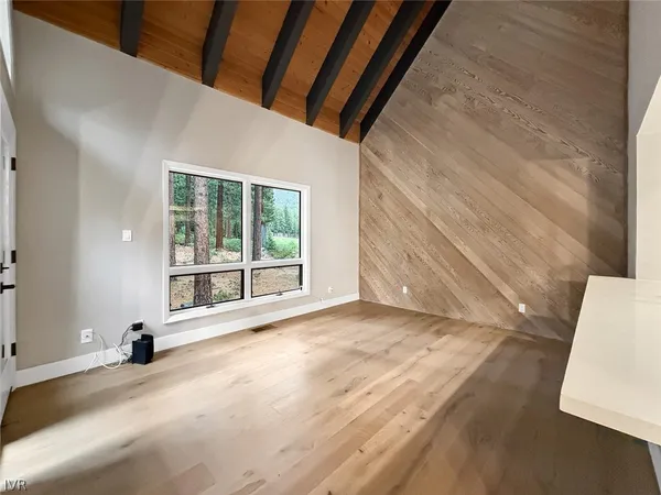 $1,268,000 | 908 Harold Drive, Unit 18, Incline Village, NV 89451