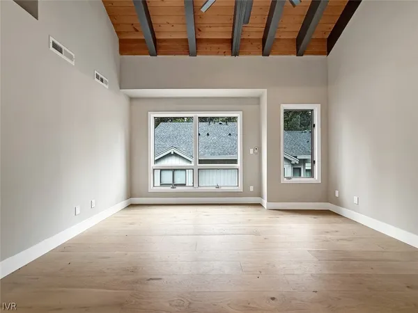$1,268,000 | 908 Harold Drive, Unit 18, Incline Village, NV 89451