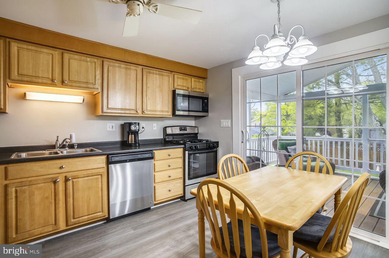 2403 Harborwood Road Baltimore, MD 21228 - Photo 8 of 35 Gallery Image 8