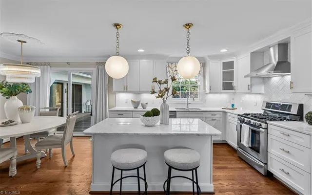 $785,000 | 1005 Westminster Drive, Greensboro, NC 27410