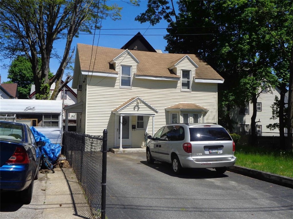 43 Dexter Street Woonsocket, RI 02895 - Photo 1 of 24