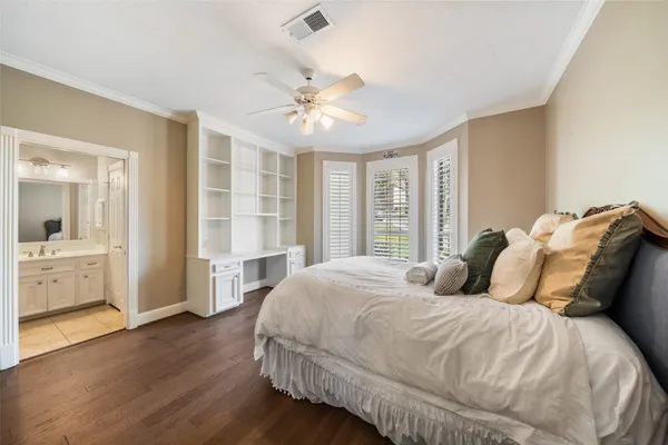 $875,000 | 22 Royal Dalton Circle, Conroe, TX 77304